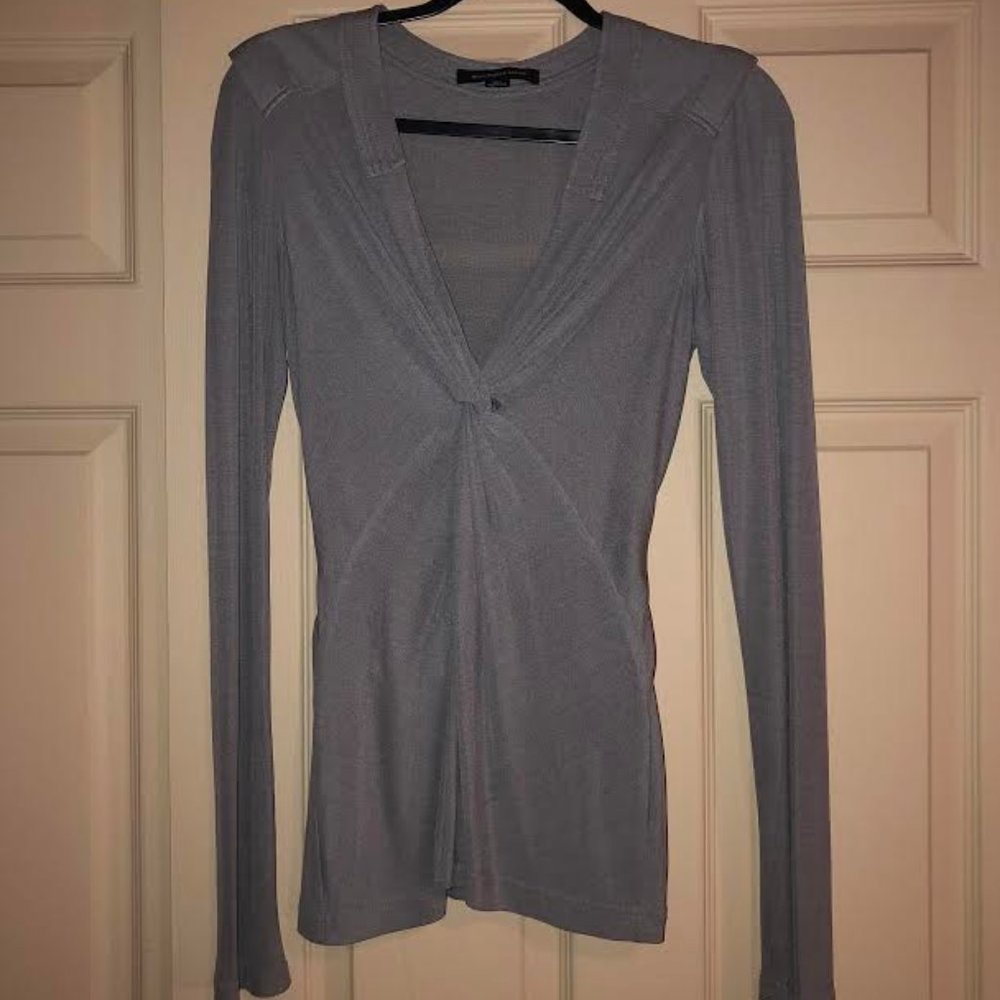 Alexander Wang ~ Longsleeve Twist V-neck ~